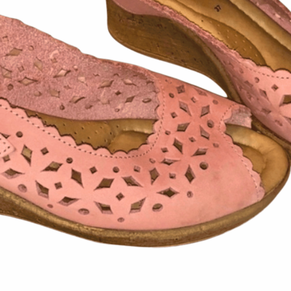 Spring Step womens leather sandal wedge shoes Beige strap Sz 7 open toe
